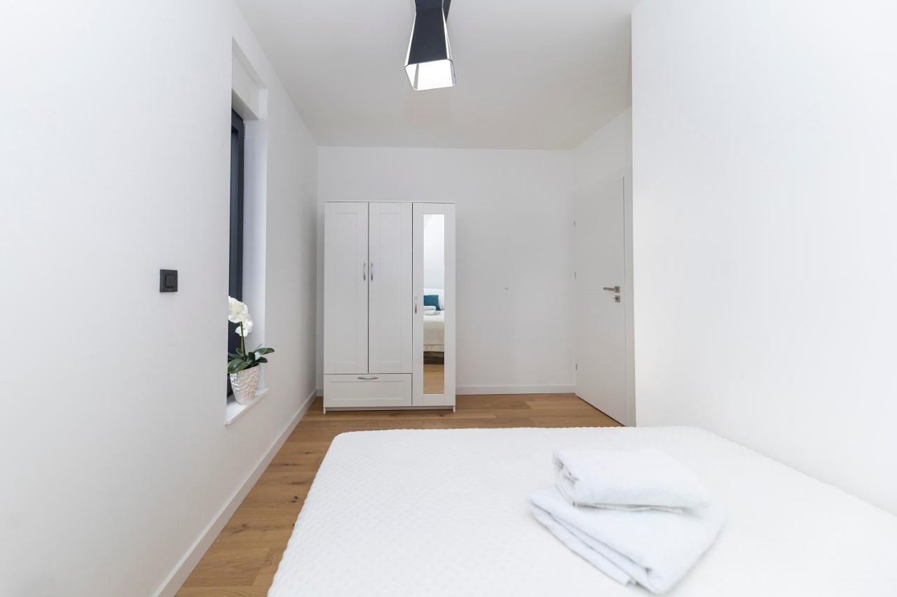 Apartment Marianne , Parking Free , 2 Bedroom & 2 Bathroom , Modern & Cozy Zadar Ngoại thất bức ảnh
