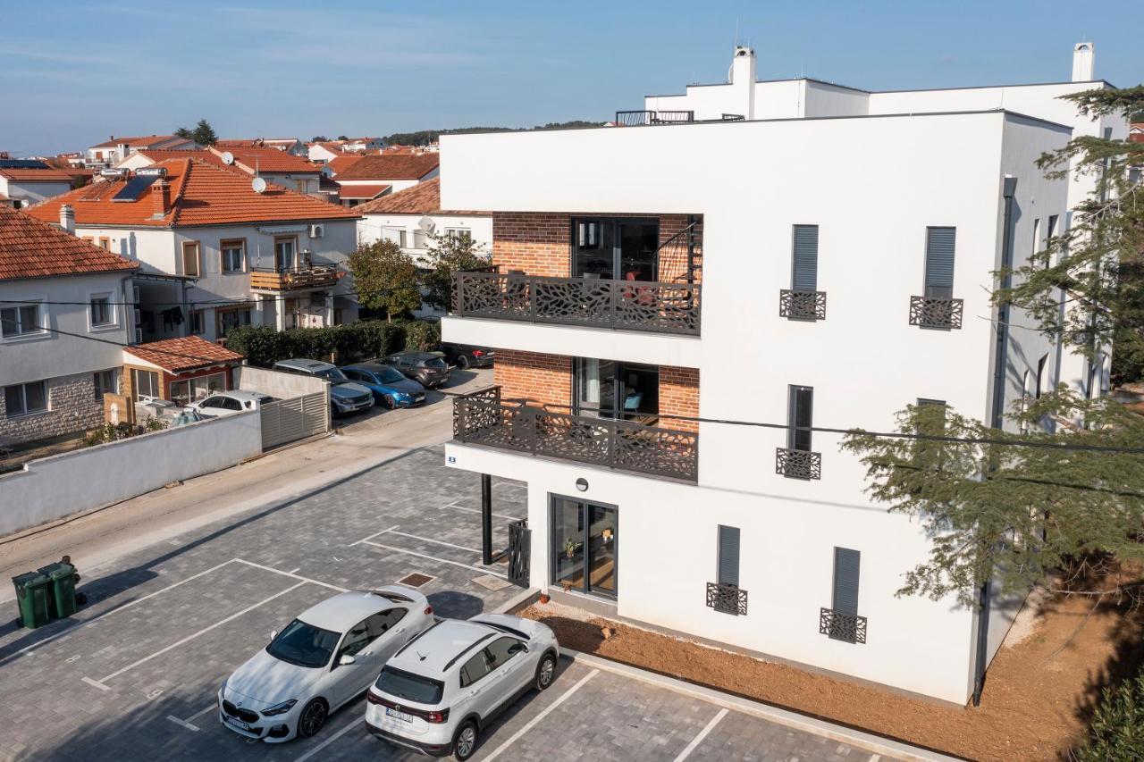 Apartment Marianne , Parking Free , 2 Bedroom & 2 Bathroom , Modern & Cozy Zadar Ngoại thất bức ảnh